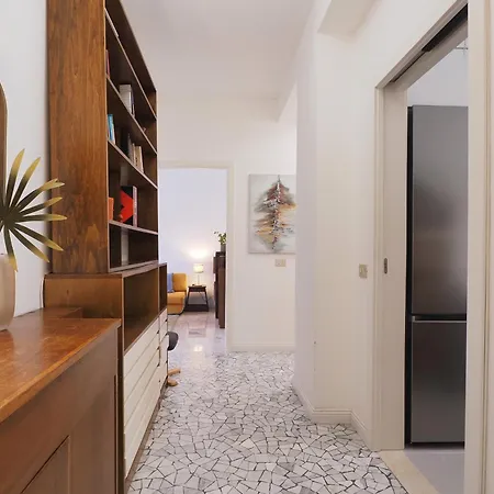 Daire Primopiano - Murani *